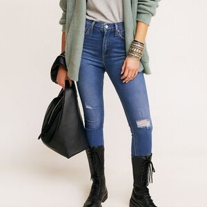 H&M Blue Distressed High-Rise Jeggings